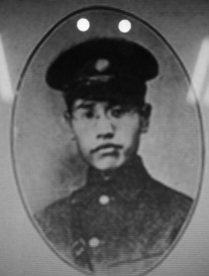 李勁夫